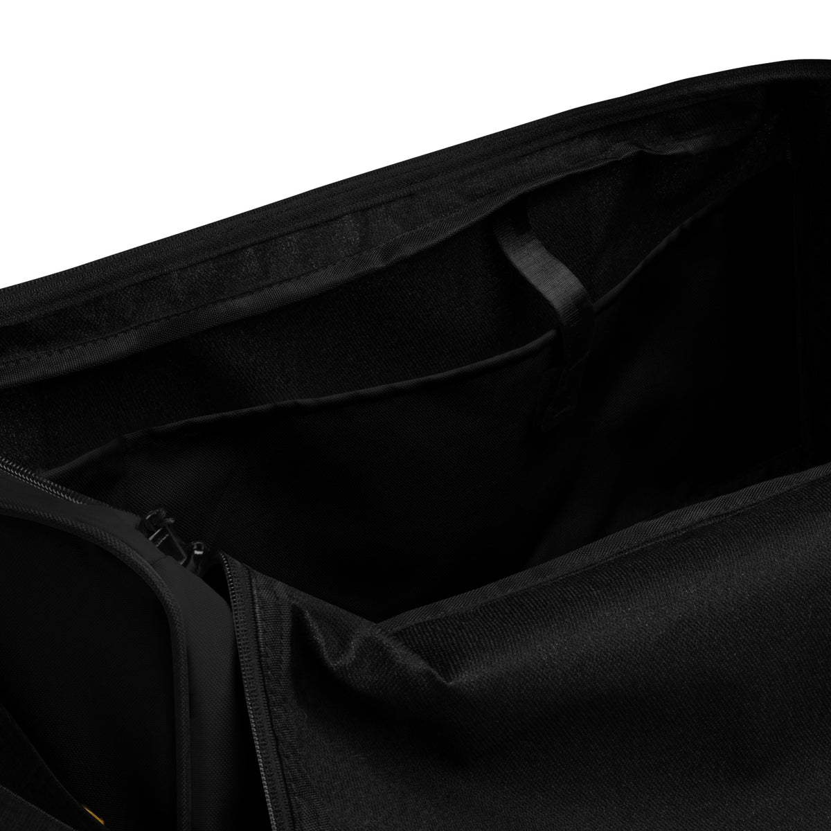ICONIC Obsession Men's Duffle in black, inside pocket view